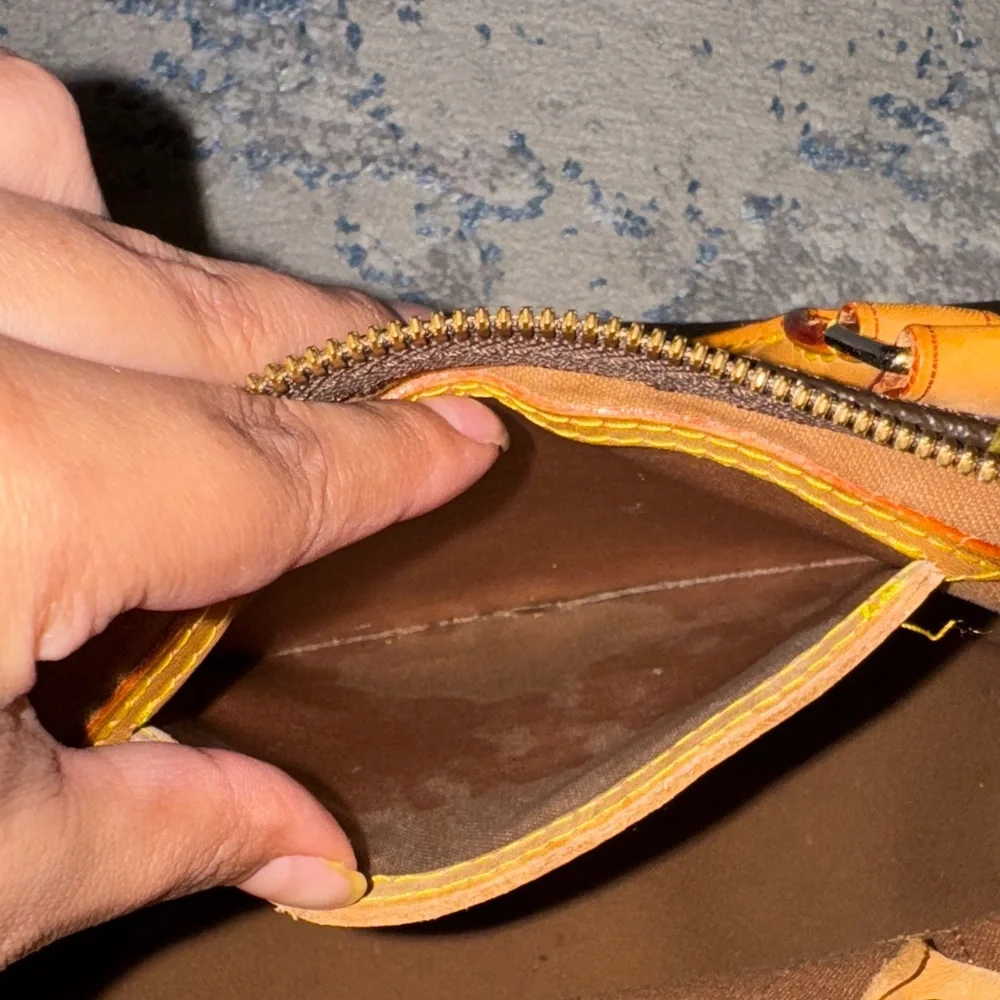 Louis Vuitton Bandoulière 30 - Picture 16 of 16